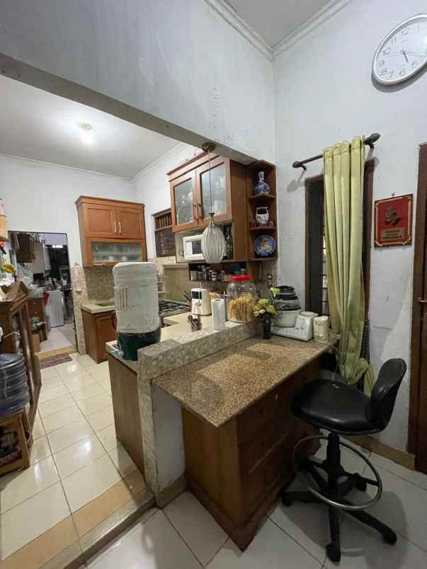jual rumah cepat di komplek wisma pondok aren pondok