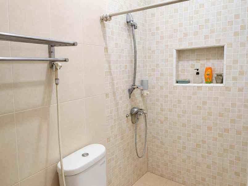 jual rumah cepat di komplek wisma pondok aren pondok