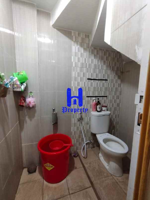 jual rumah di komplek givency one medan type versace