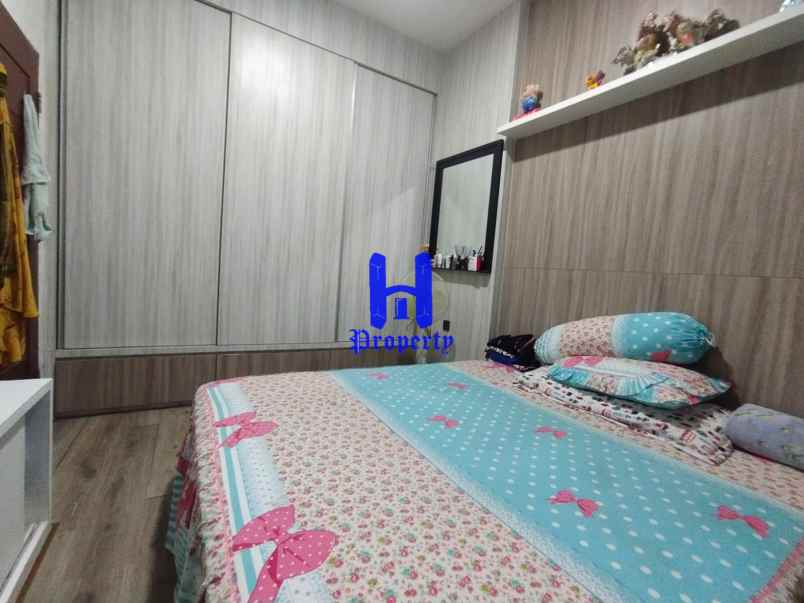 jual rumah di komplek givency one medan type versace