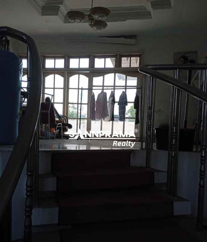 jual rumah dihitung tanah dekat stasiun depok lama