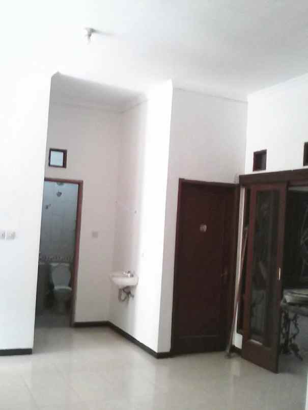 jual rumah graha sampurna indah surabaya barat