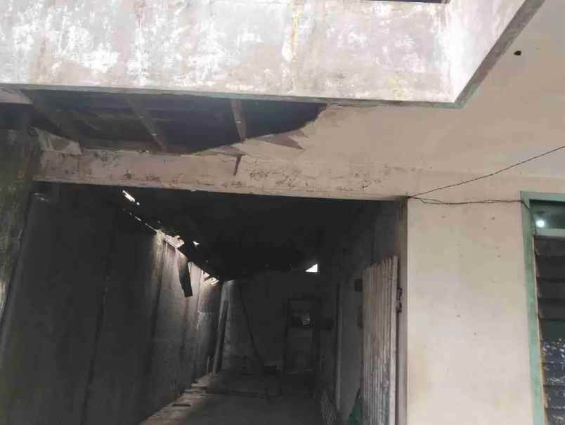 jual rumah lama kosong shm di rungkut barat surabaya