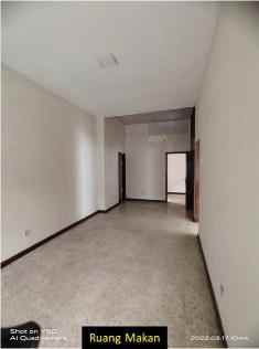 jual rumah luas dengan paviliun