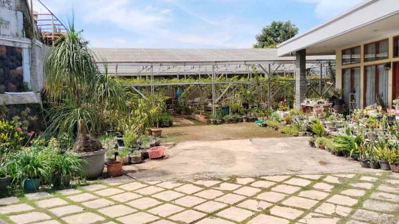 jual rumah luas view lembah di ciumbuleuit bandung