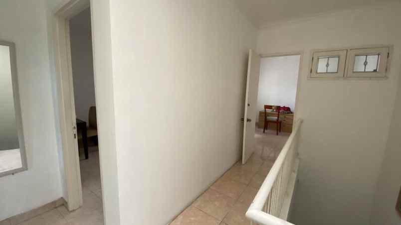 jual rumah raffles hills