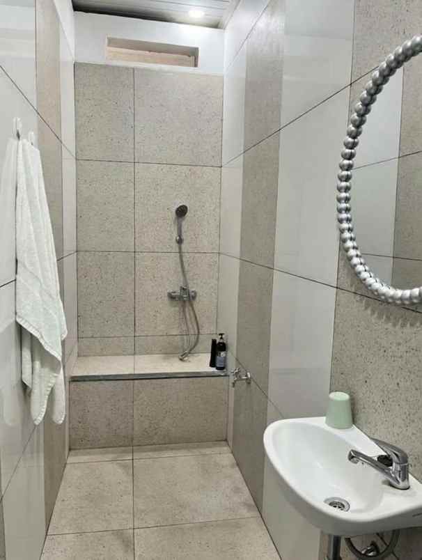 jual rumah siap huni kota wisata cibubur