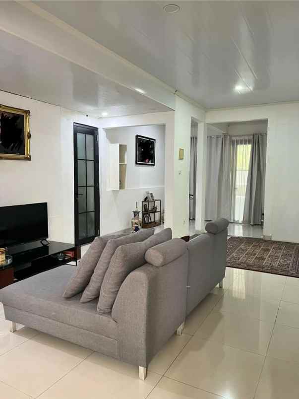 jual rumah siap huni kota wisata cibubur