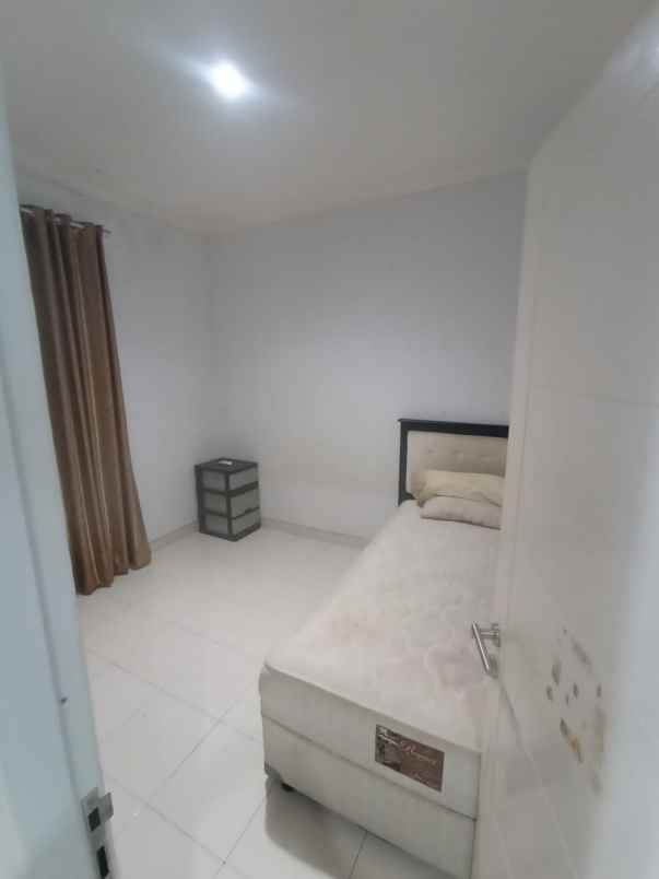 jual rumah siap huni semi furnished citra gran cibubur