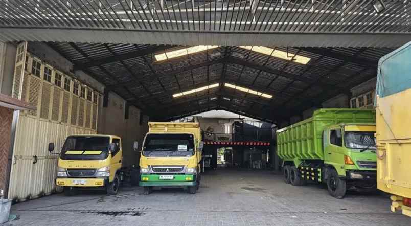 jual tempat usaha atau gudang di raya demak surabaya