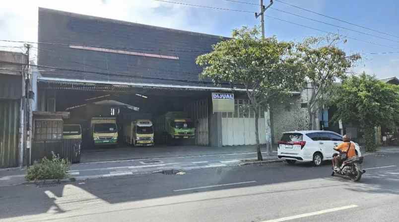 jual tempat usaha atau gudang di raya demak surabaya