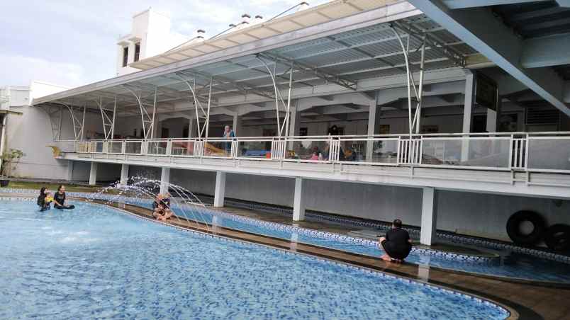 jual usaha kolam renang cimahi