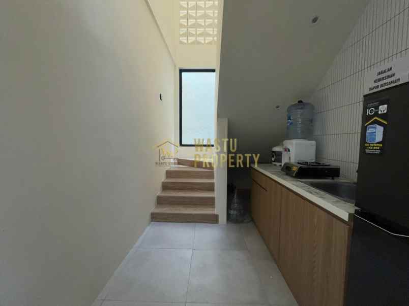 kost exclusive paling laris di seturan dijual murah