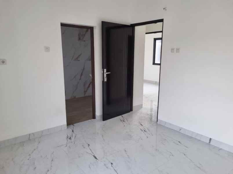 miliki rumah harapan indah bekasi kota c0334