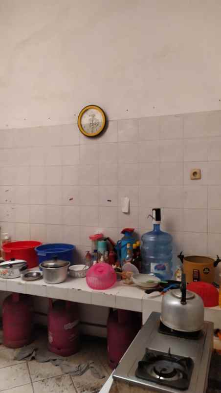 only 1m rumah jalan leo strategis siap huni