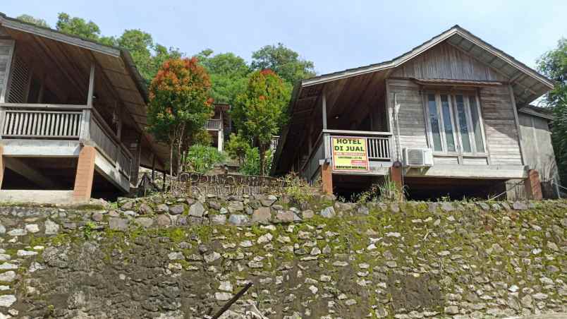 ready ex hotel spring hill labuan bajo