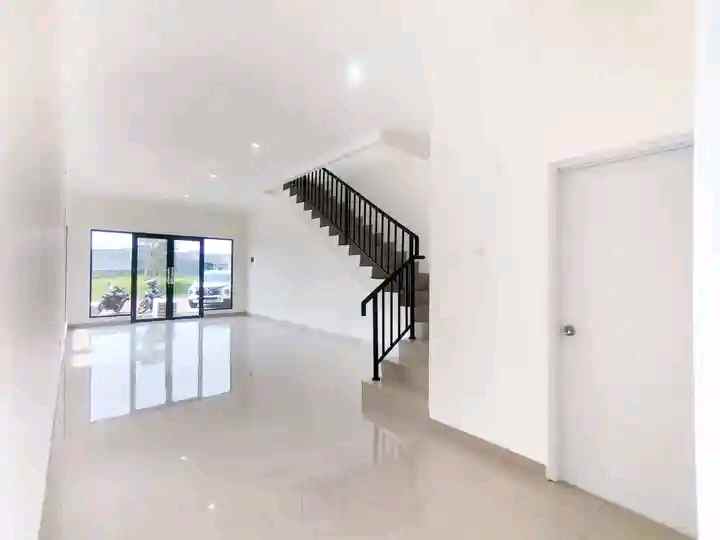 ruko dua lantai murah dan strategis di karawang barat