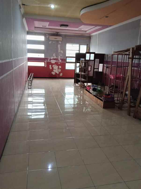 ruko strategis 2 lantai di jalan raya kesamben blitar