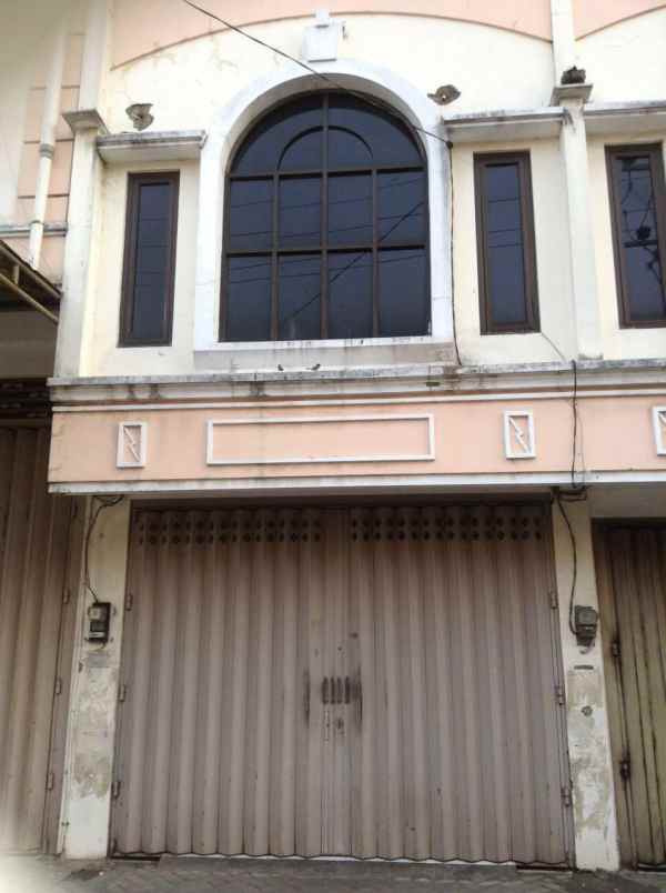 ruko tengah kota kha dahlan malang