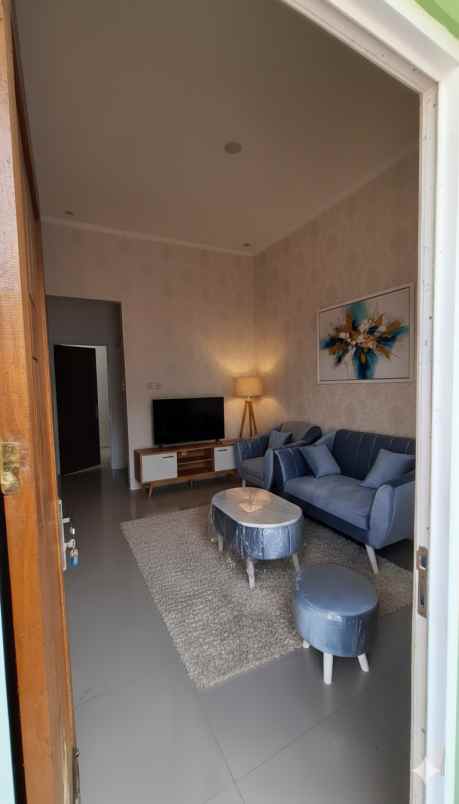 rumah 1 lantai selangkah stasiun cikarang