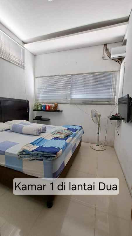 rumah 2 lantai di bintara bekasi barat