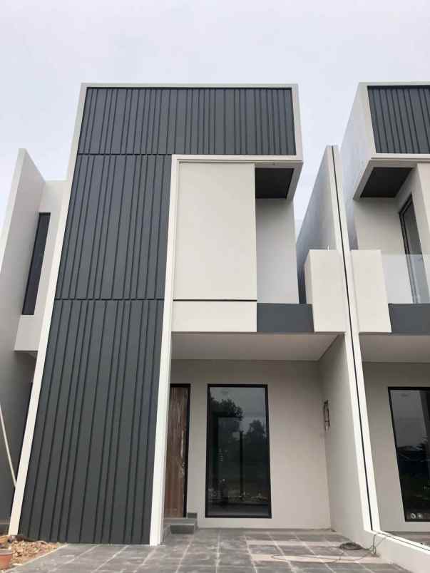 rumah 2 lantai siap huni di sawangan depok