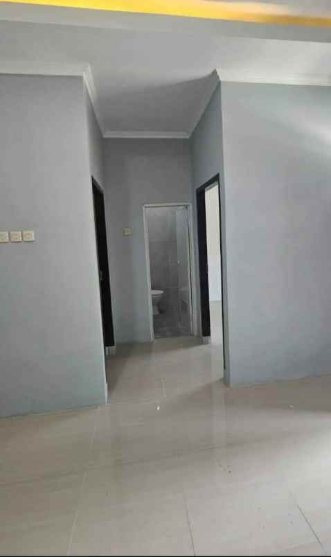 rumah 300 jutaan terlaris dekat stasiun cilebut