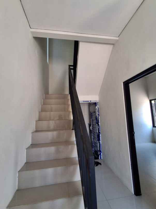 rumah bagus siap huni shm ready sekitar kampus unnes