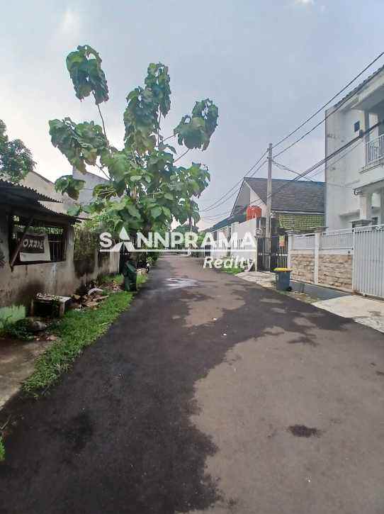 rumah baru 2 lantai di kavling ui barat beji depok iml