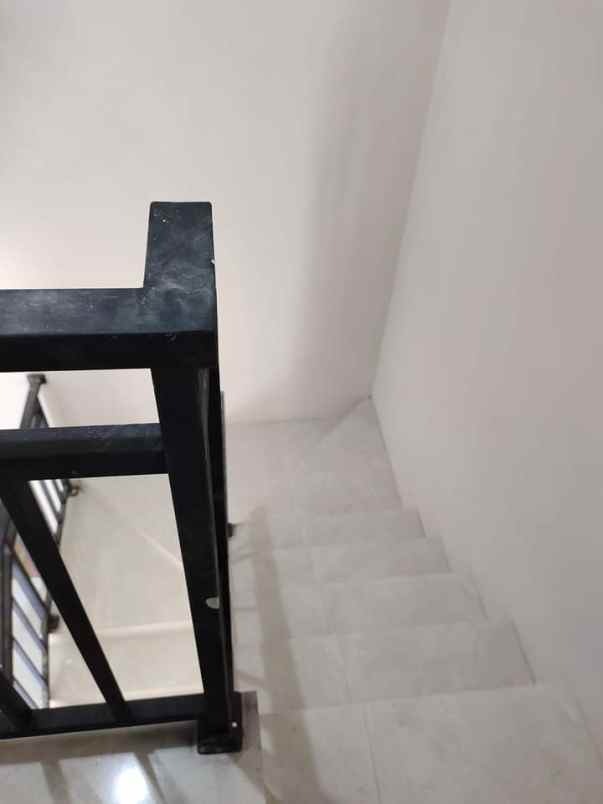 rumah baru cisaranten arcamanik dekat antapani bandung