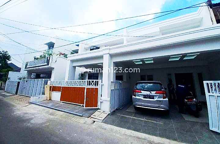 rumah baru dalam komplek pondok kelapa jakarta timur
