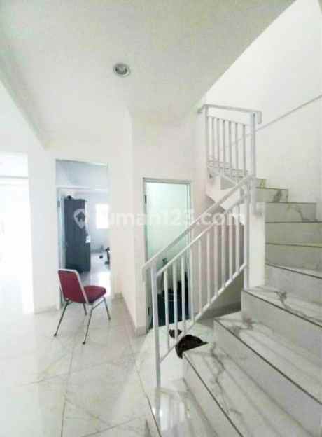 rumah baru dalam komplek pondok kelapa jakarta timur