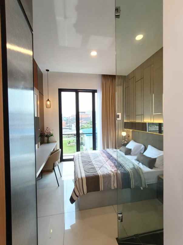 rumah baru dalam townhouse di kembangan jakbar