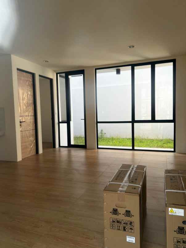 rumah baru gress minimalis di cendana cove tangerang