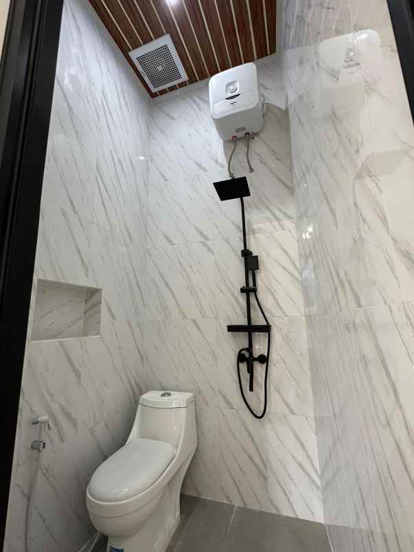 rumah baru modern dekat pemda sleman