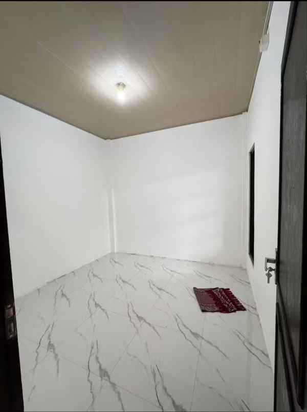 rumah berkualitas modern 2 lantai