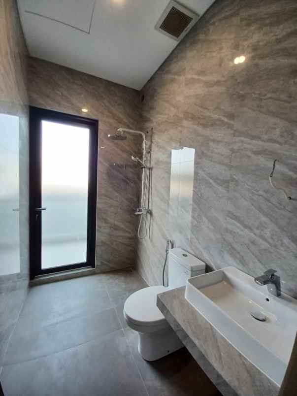 rumah brand new mewah area sektor 7 di bintaro jaya