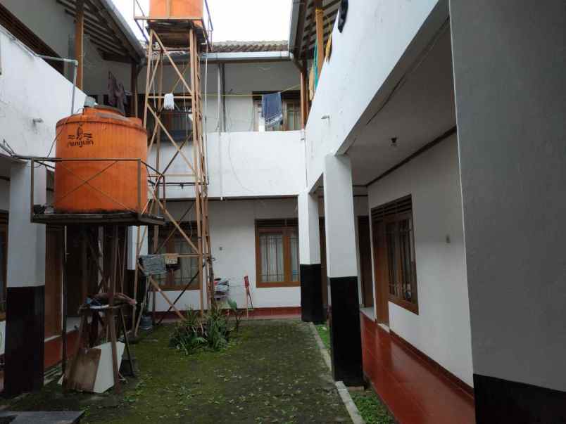 rumah cisitu
