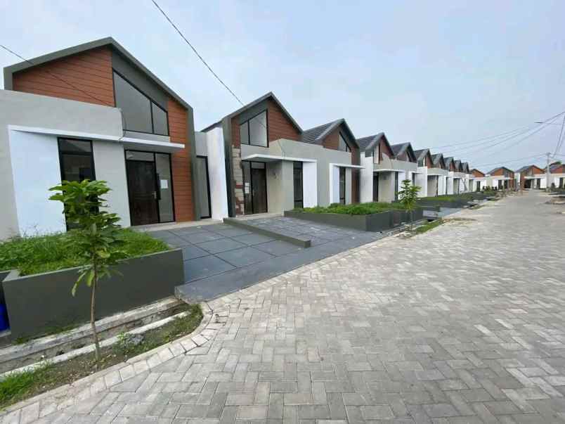 rumah dekat stasiun bisa dapet motor