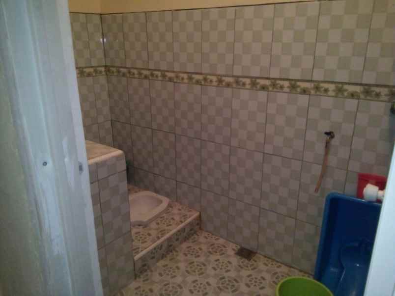 rumah dijual dekat exit tol dan pasar induk cikopo