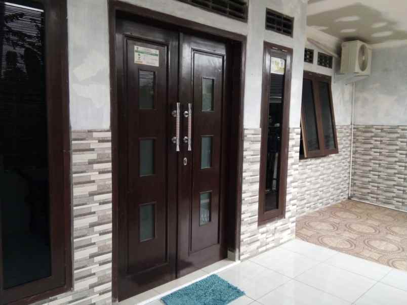 rumah dijual dekat exit tol dan pasar induk cikopo