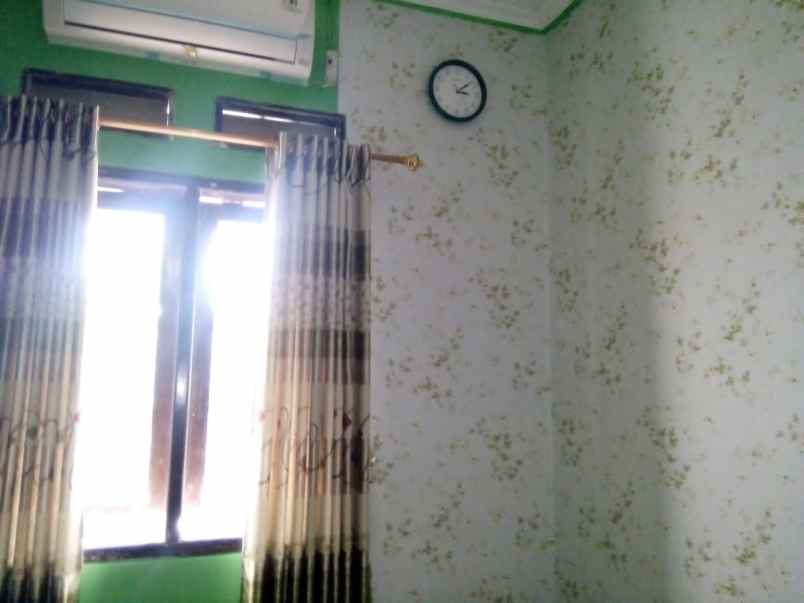 rumah dijual dekat exit tol dan pasar induk cikopo