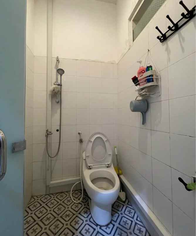 rumah elang mangunharjo tembalang semarang