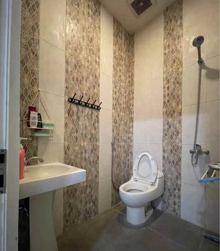 rumah elang mangunharjo tembalang semarang