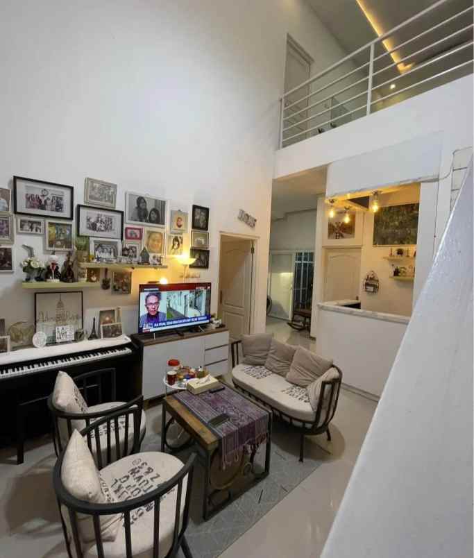 rumah elang mangunharjo tembalang semarang