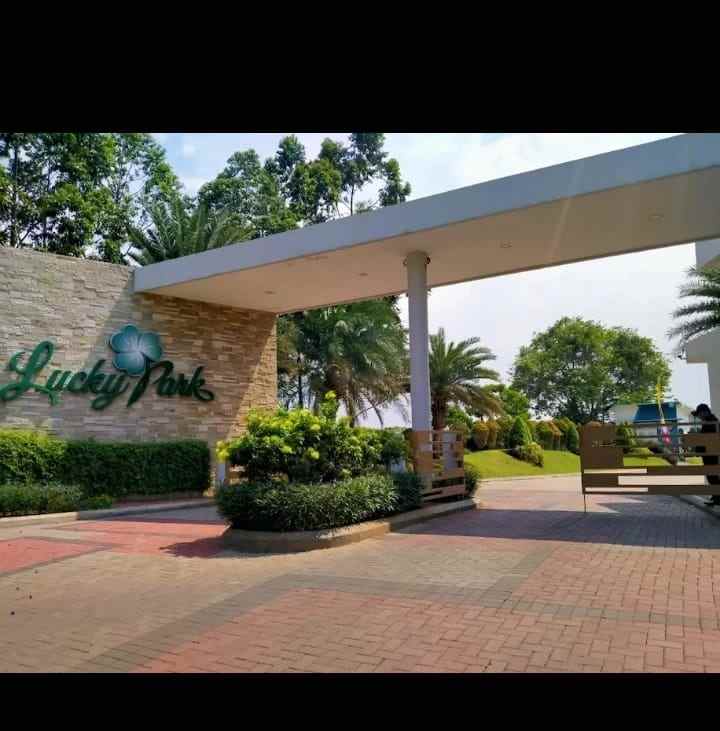 rumah grisenda lucky park pik 4br hadap selatan