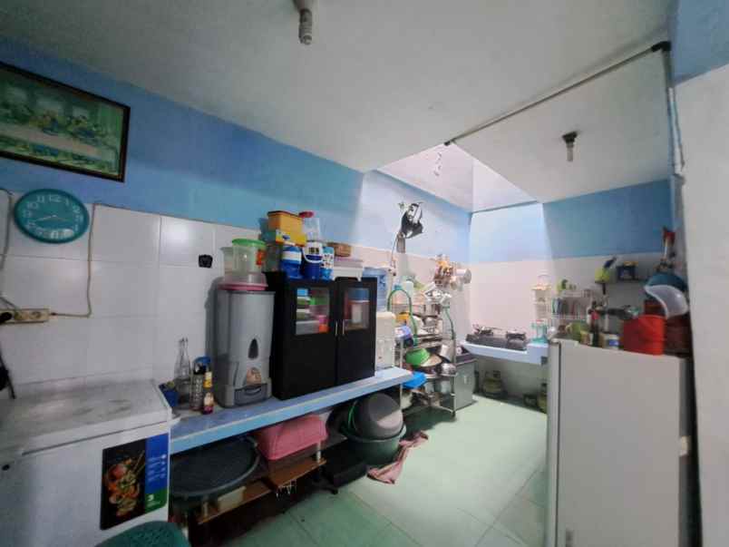 rumah hadap timur kota harapan indah bekasi