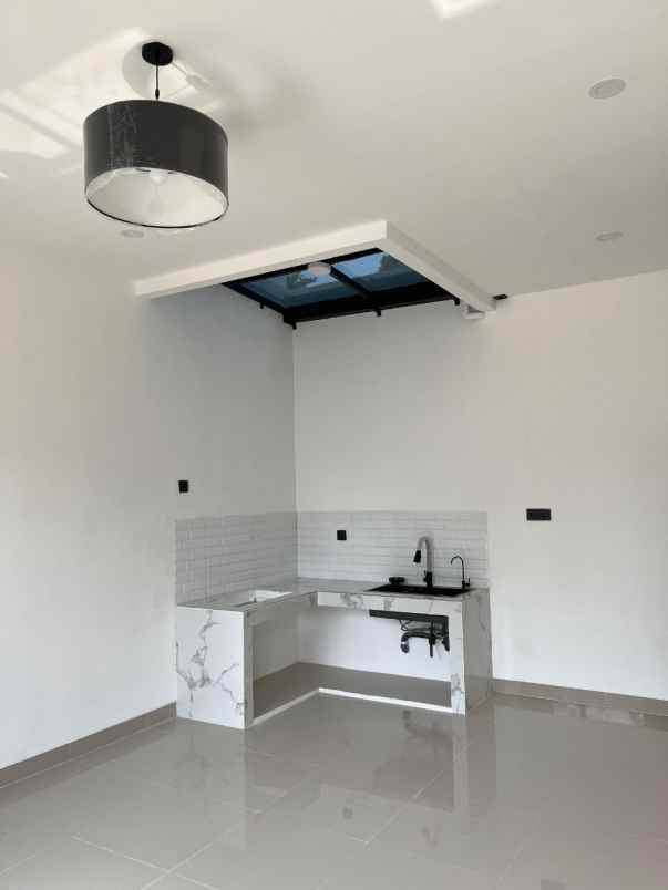 rumah hegarmanah habitat land