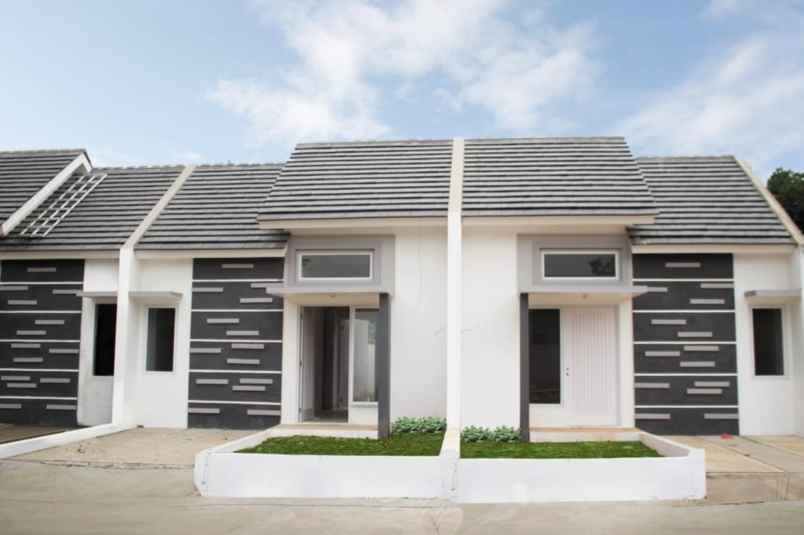 Rumah 1 Lantai Pinggir Jalan Dekat Jalan Baru Bomang Akses Tol