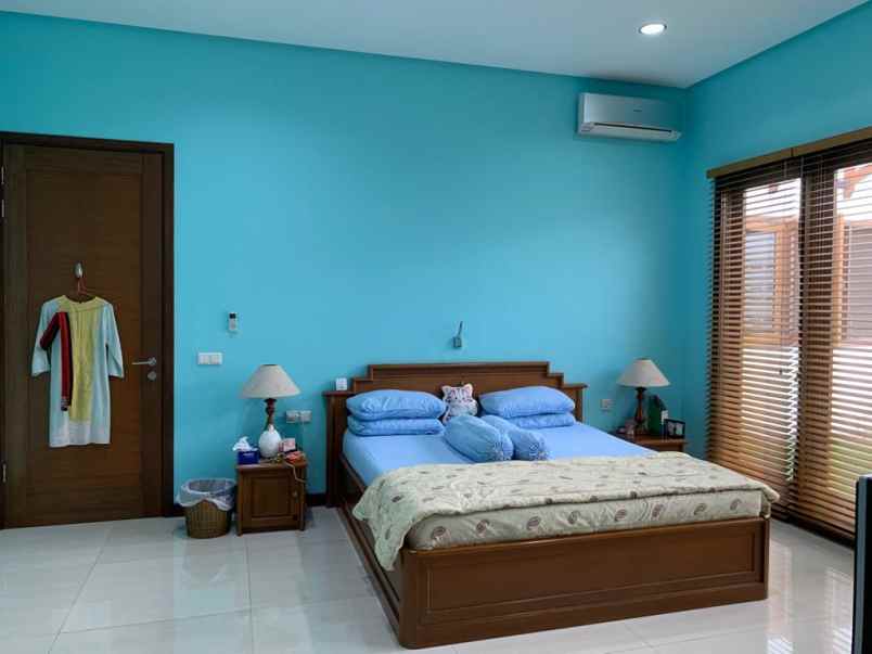 rumah jalan pekayon 1